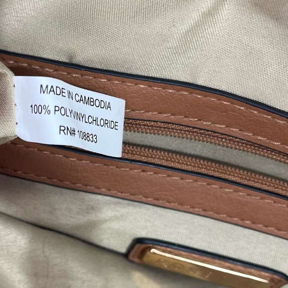 Rossetti purse perfect for the beach - Picture 9 of 12